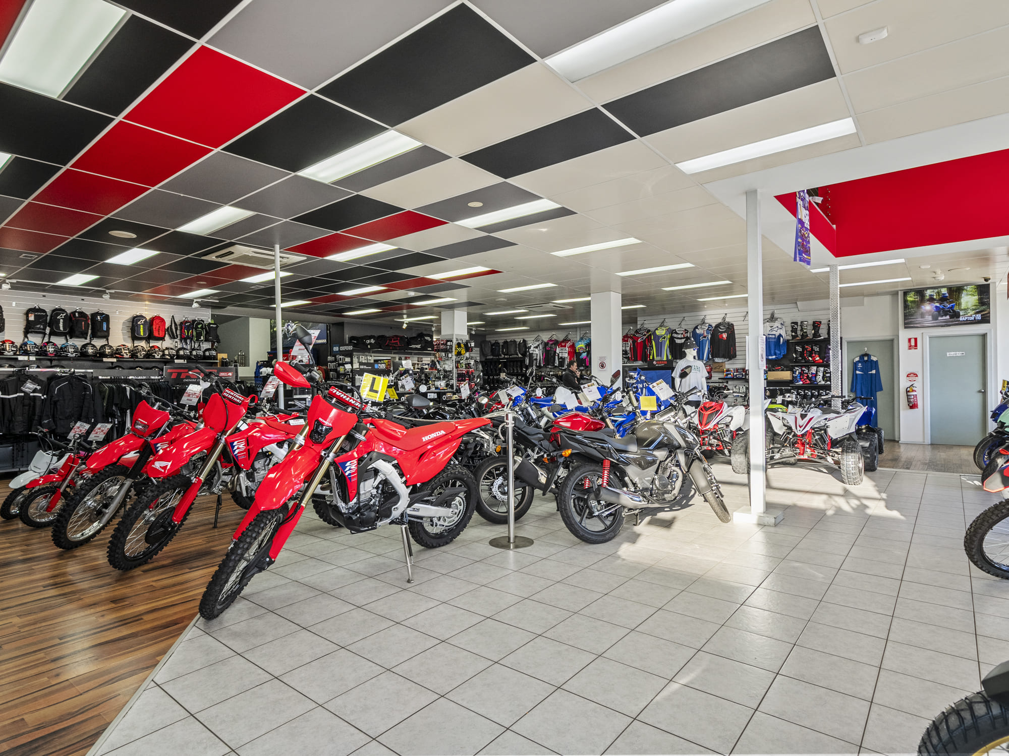 233-235 Main Road, Derwent Park, TAS, 7009 - Image 8