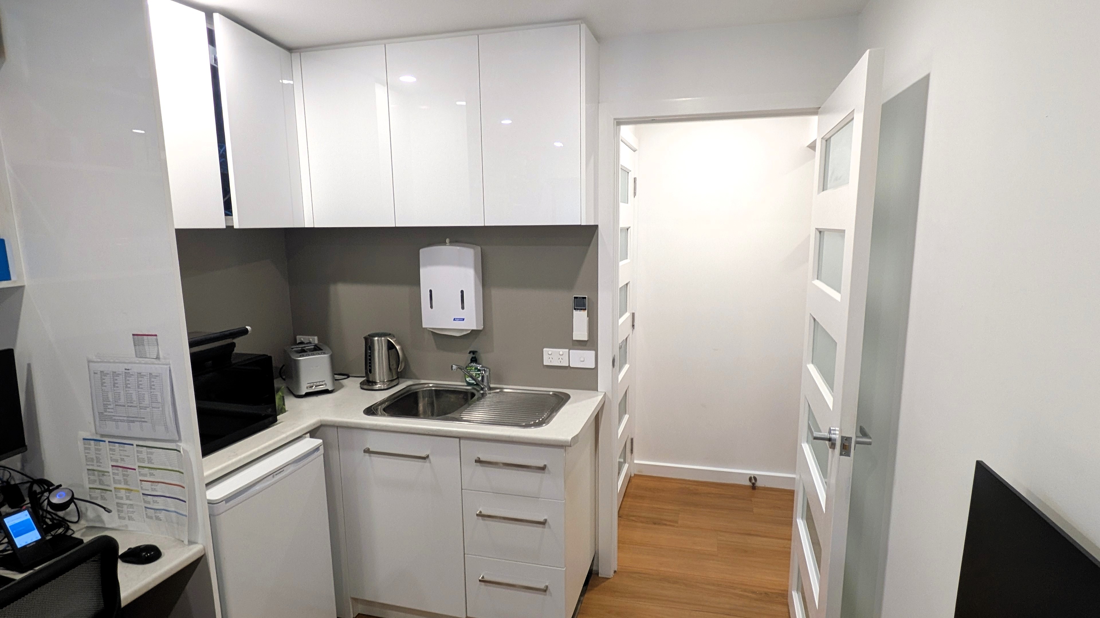 Office Rear/16-18 Rooke Street, Devonport, TAS, 7310 - Image 4