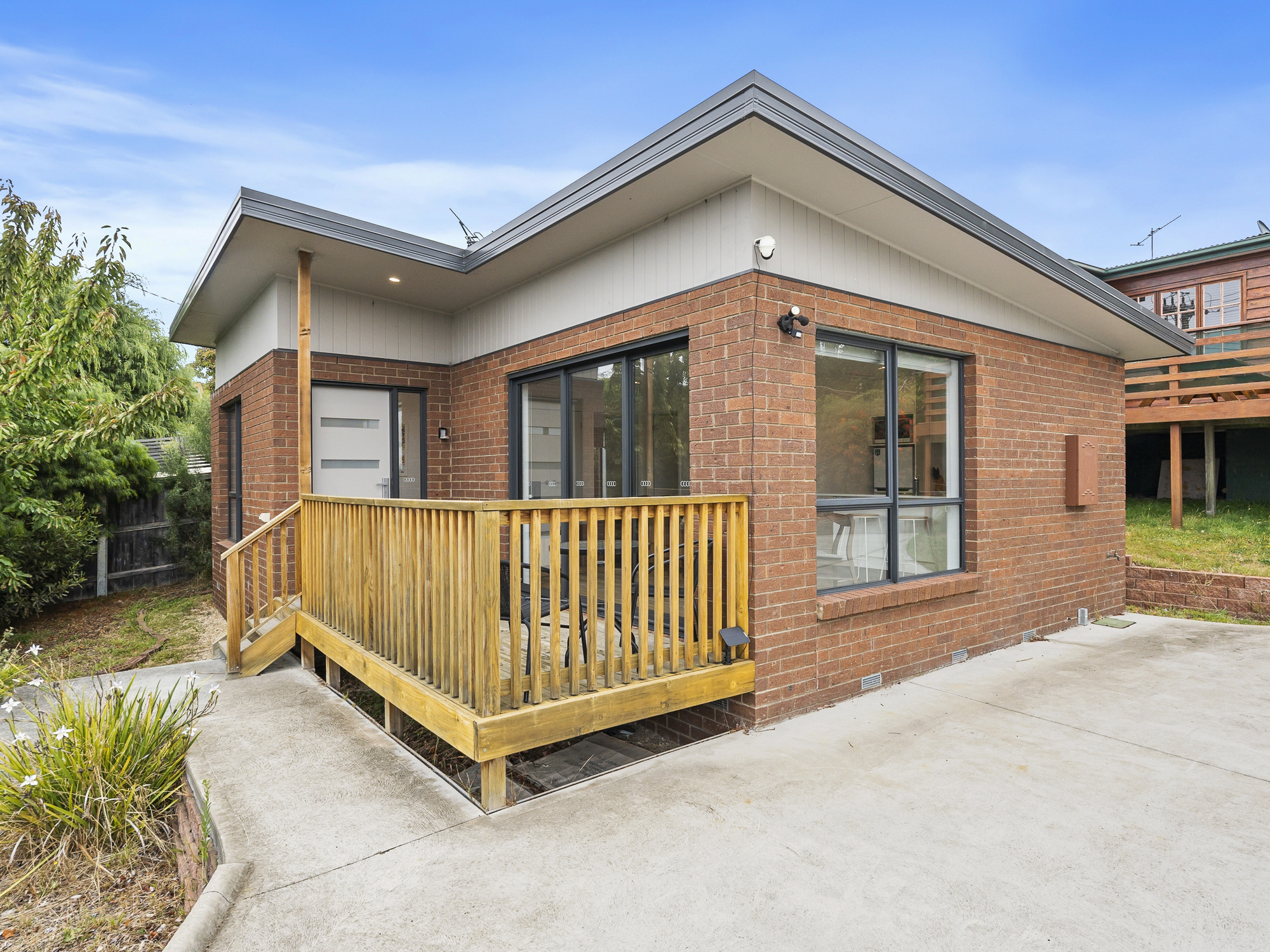 Cedar Cottages/245 Roslyn Avenue, Blackmans Bay, TAS, 7052 - Image 14