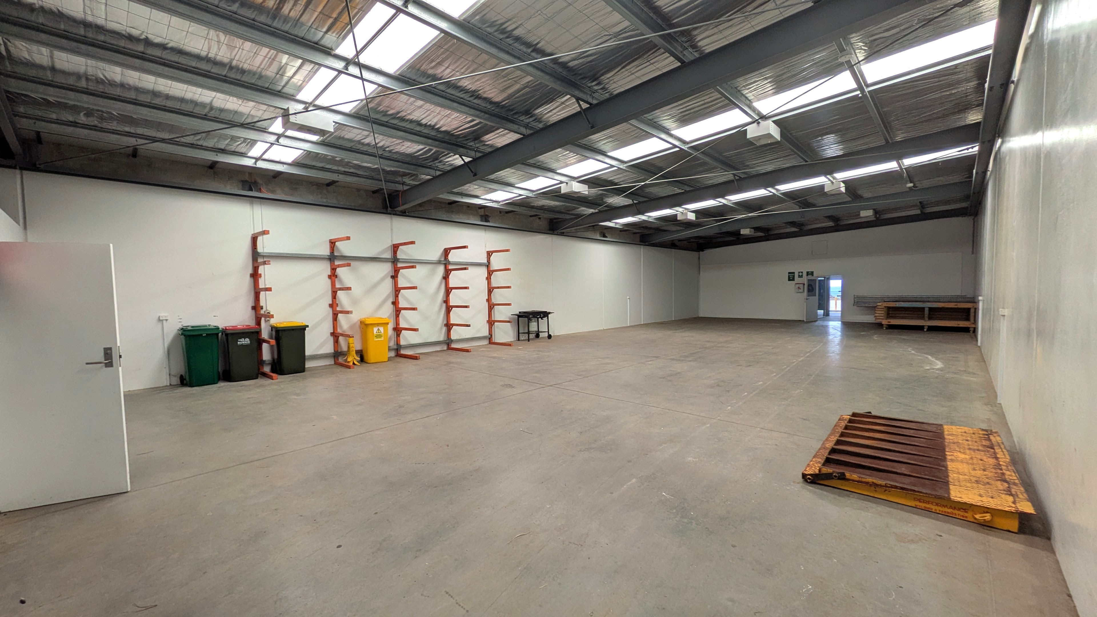 2/123 Bass Highway, Cooee, TAS, 7320 - Image 2