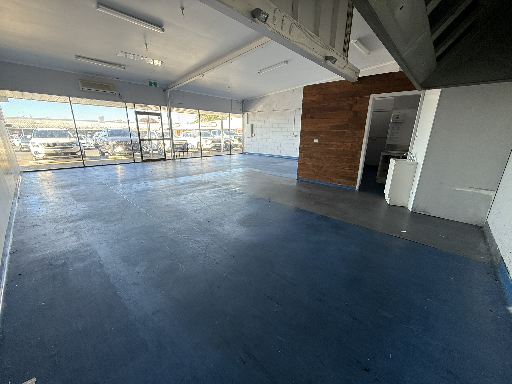 Shop 9/11a Wiseman Street, Shorewell Park, TAS, 7320 - Image 3