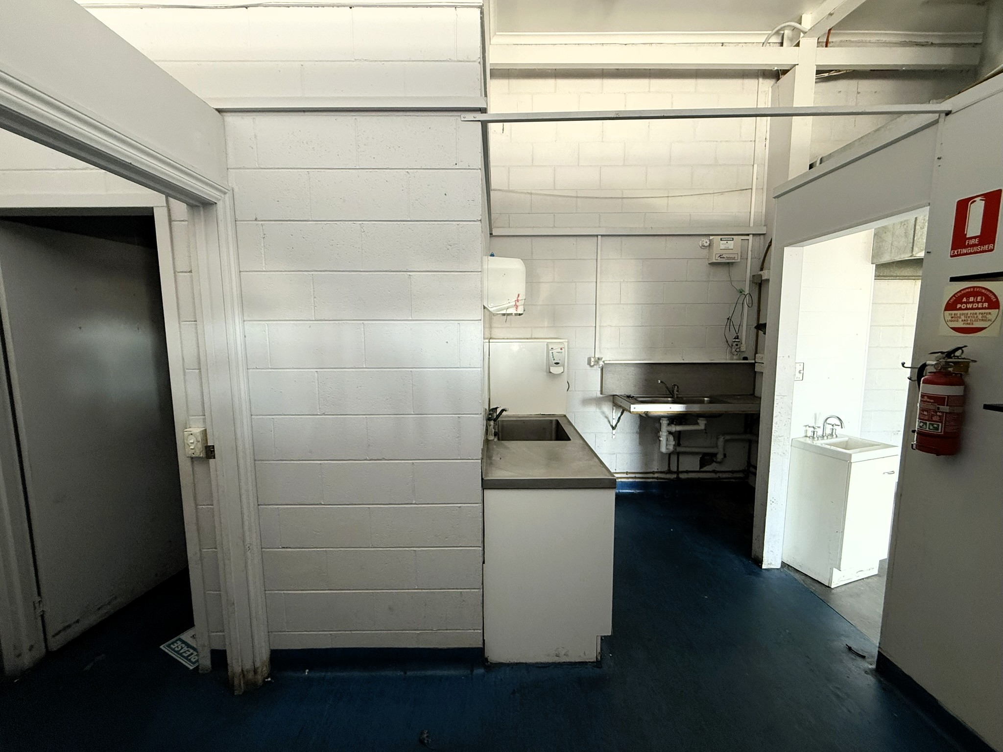 Shop 9/11a Wiseman Street, Shorewell Park, TAS, 7320 - Image 4