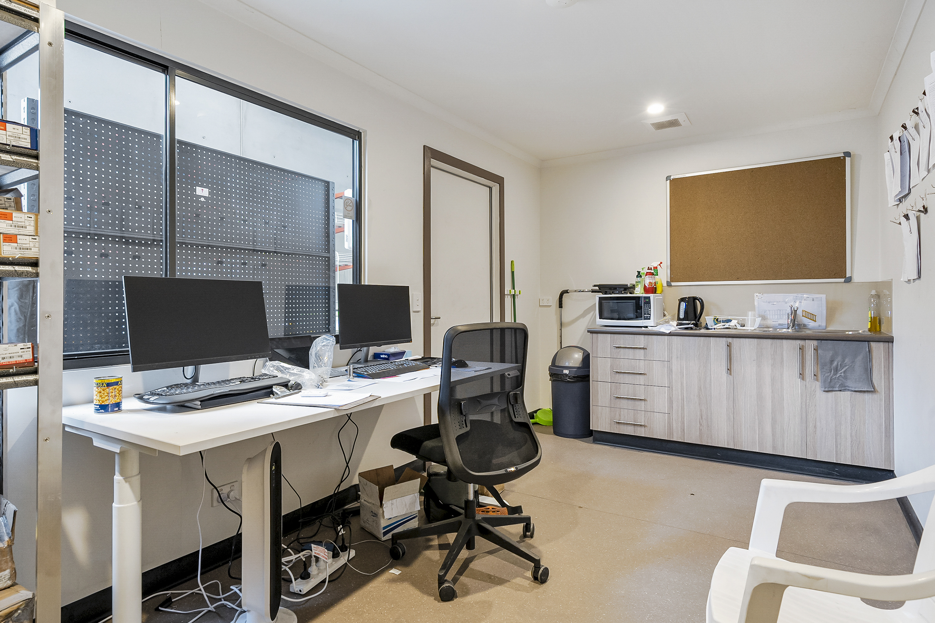98 Sunderland Street, Derwent Park, TAS, 7009 - Image 5