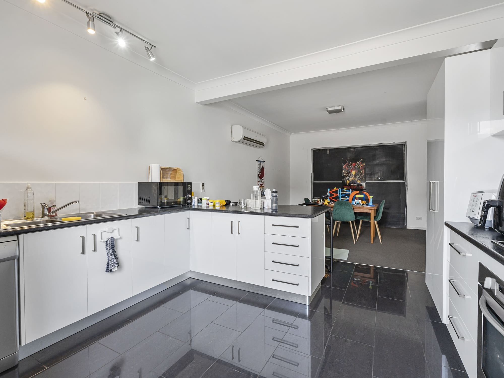 8 Knoll Street, Glenorchy, TAS, 7010 - Image 16