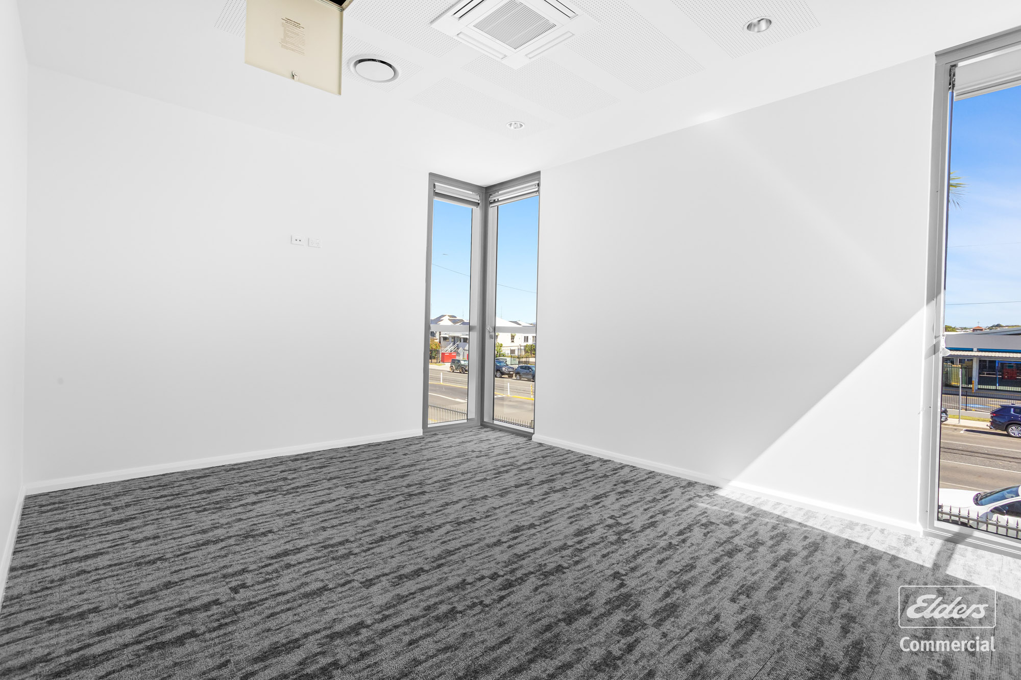 Level 1/189 Denison Street, Rockhampton City, QLD, 4700 - Image 9