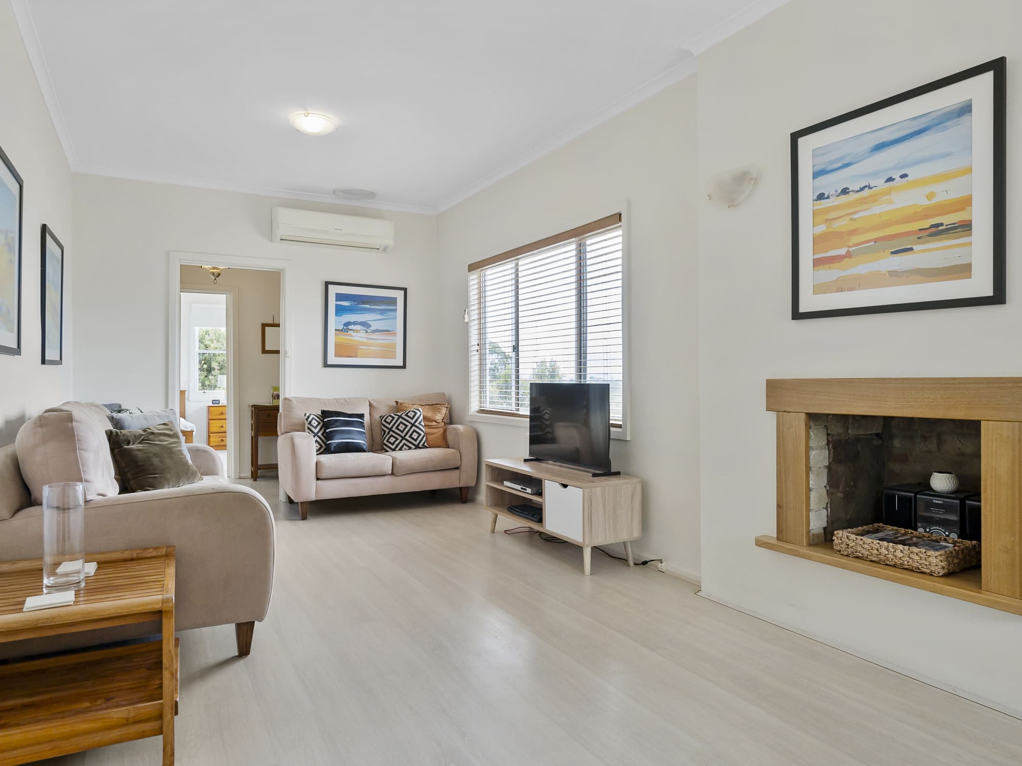 Cedar Cottages/245 Roslyn Avenue, Blackmans Bay, TAS, 7052 - Image 2