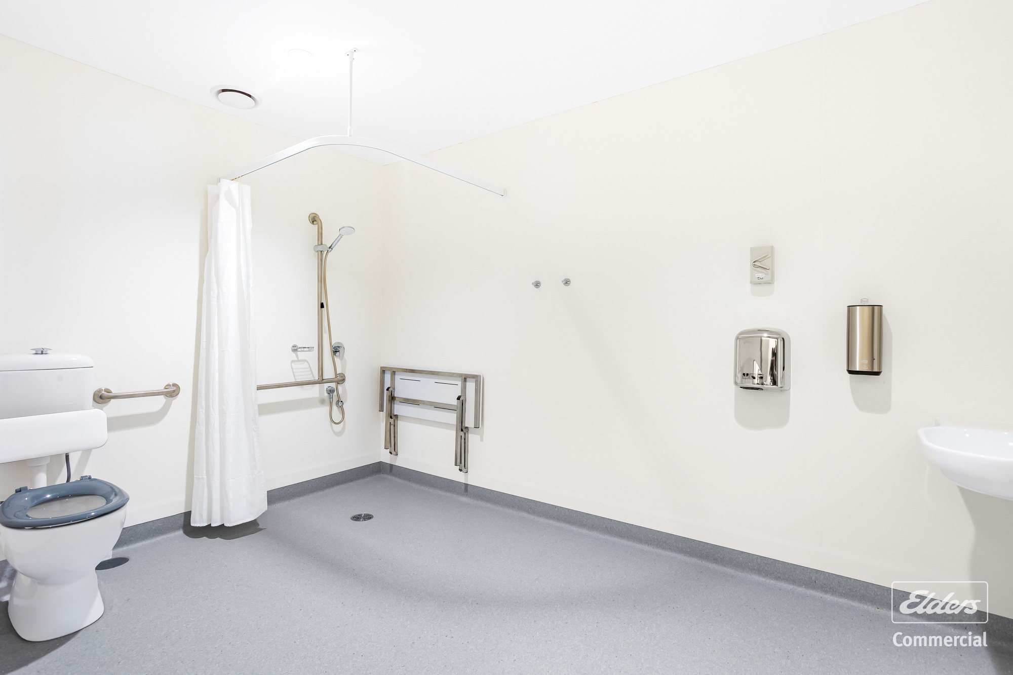 Level 1/189 Denison Street, Rockhampton City, QLD, 4700 - Image 14