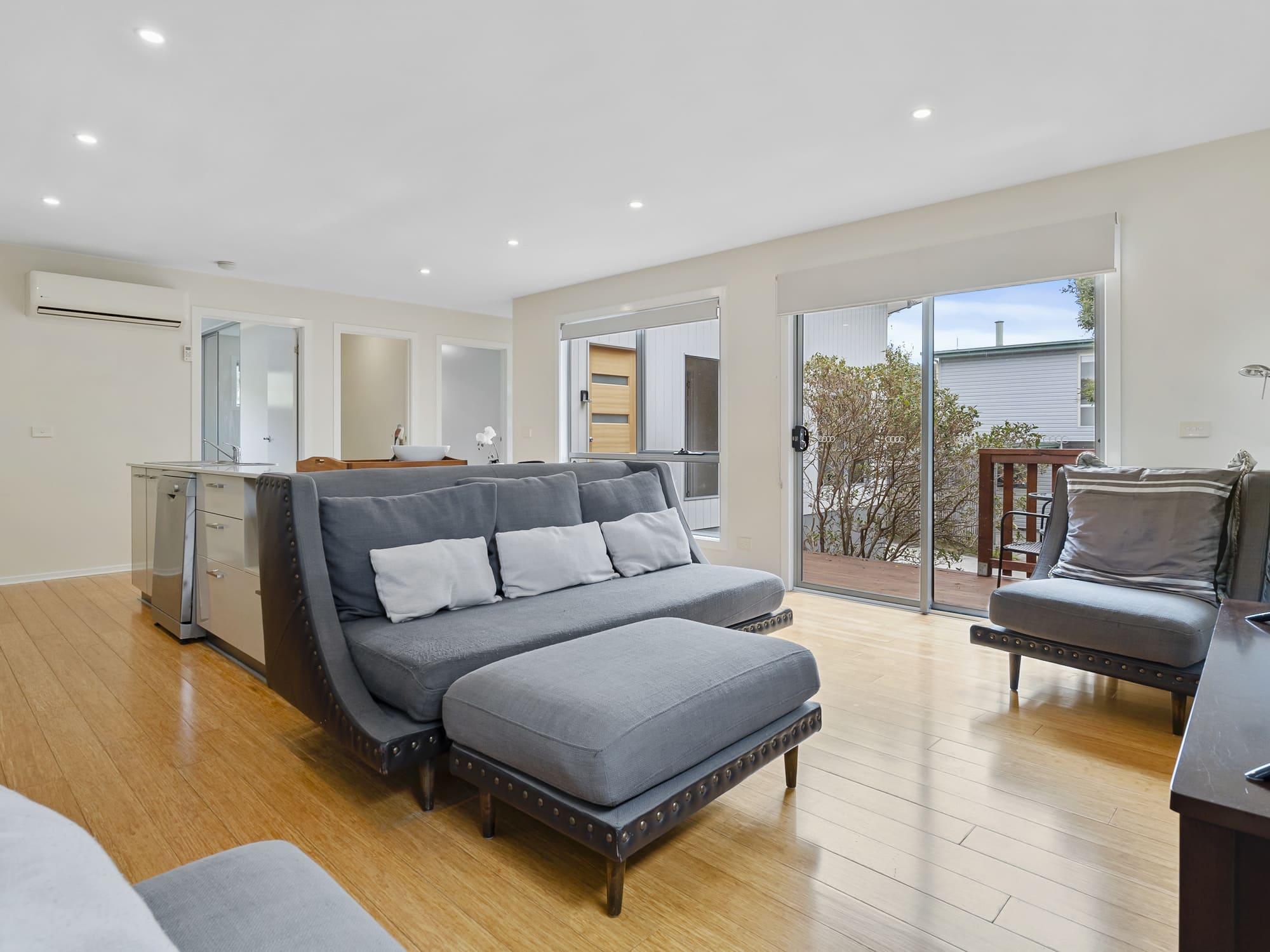 Cedar Cottages/245 Roslyn Avenue, Blackmans Bay, TAS, 7052 - Image 12