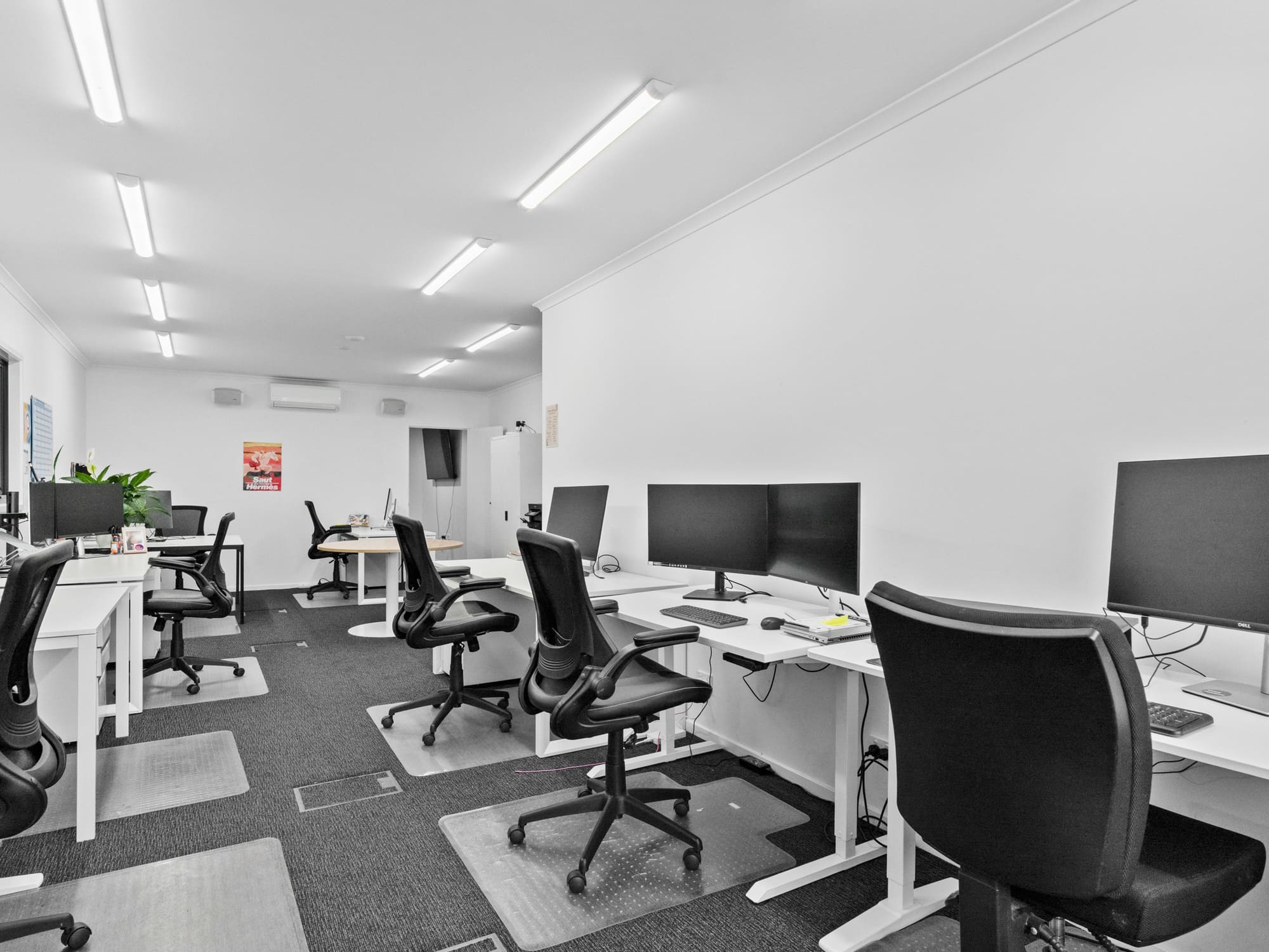 Unit 4/Unit 4, 205 Kennedy Drive, Cambridge, TAS, 7170 - Image 16