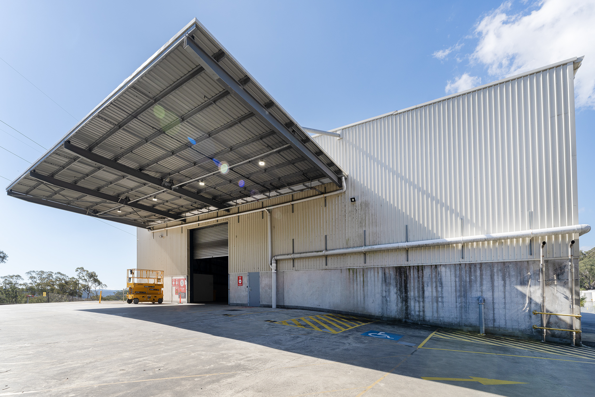 Warehouse 1/14-16 Woodland Way, Mount Kuring-gai For Lease by One Commercial - image 3